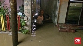 Banjir 2,5 Meter di Bidara Cina, 673 Orang Mengungsi