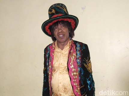 Kabar Pesulap Pak Tarno Bangkrut karena Lusuh Jalan Kaki, Faktanya Mengharukan