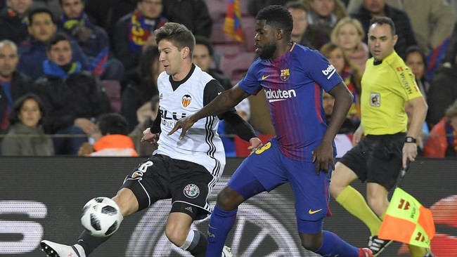 Valencia memutuskan melakukan pemotongan harga tiket agar stadion bisa terisi penuh dan membuat Barcelona gentar.