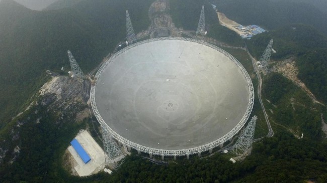 Pakar AS membantah klaim astronom China yang mengaku mendeteksi sinyal aneh dari luar angkasa yang diduga alien.