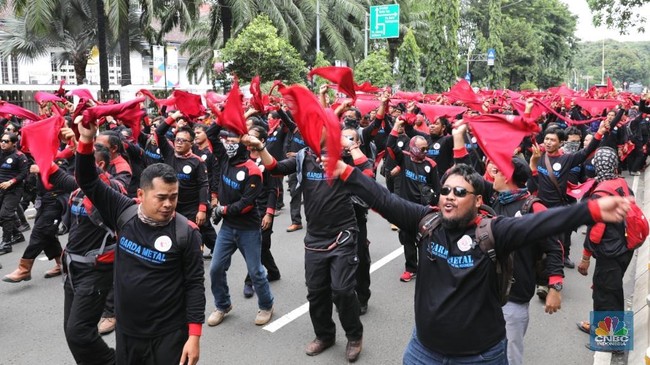 Jangan Lewat Jalan Ini! Ada Demo 2.000 Buruh di Depan Gedung DPR