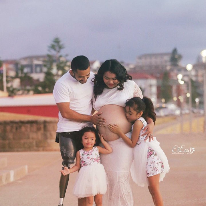 <div>Atau foto bareng ayah dan si kakak yang lebih dari satu? Boleh juga... (Foto: Instagram/ @elearlphotography)</div>