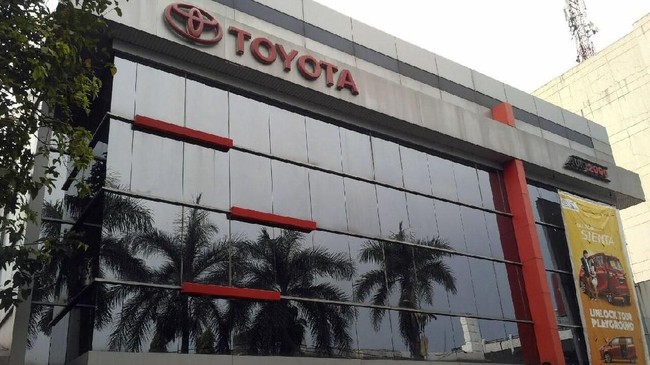 Walau begitu Auto2000 menyumbang 43 persen dari seluruh penjualan mobil Toyota pada 2018.