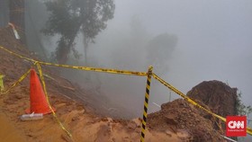 Cegah Longsor, PKL di Tepi Jalur Puncak Akan Ditertibkan