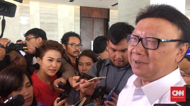 Pemerintah menegaskan tidak akan menerbitkan Perppu atau mengusulkan revisi UU Pemilu untuk melarang napi menjadi caleg.