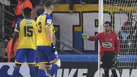 Daftar Pemain yang Menjadi Kiper Dadakan