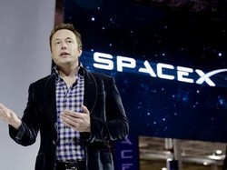 Elon Musk, Orang Terkaya Dunia yang Pernah Jadi Cleaning Service Pabrik
