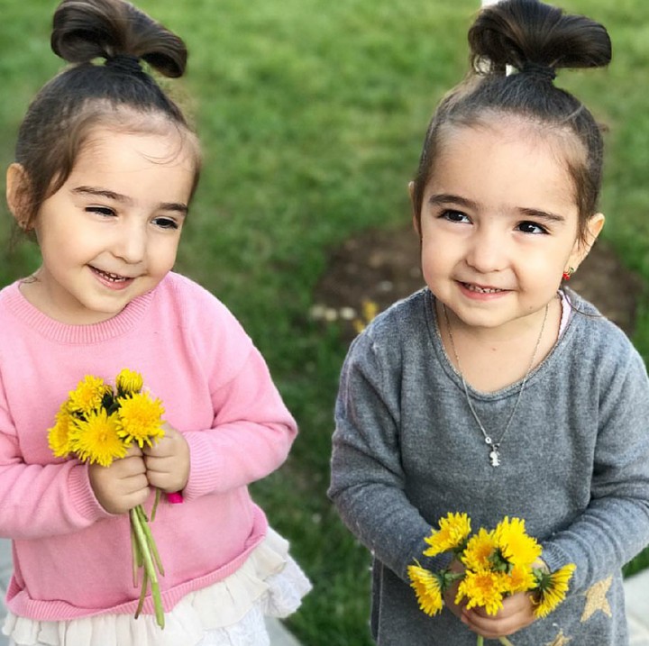 <div>Senyumnya manis banget kan. (Foto: Instagram/elle_four_mom)</div><div> </div>