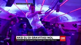 DJ Dunia Tampil di Penerbangan Gravitasi Nol