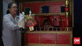 FOTO: Budaya China-Jawa dalam Sekantong Boneka Wayang Potehi Boneka Wayang Potehi yang kerap dipentaskan di kelenteng-kelenteng menjelang Imlek, menyimpan sejarah percampuran budaya China dan Jawa yang kaya.
