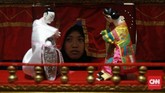 FOTO: Budaya China-Jawa dalam Sekantong Boneka Wayang Potehi Boneka Wayang Potehi yang kerap dipentaskan di kelenteng-kelenteng menjelang Imlek, menyimpan sejarah percampuran budaya China dan Jawa yang kaya.