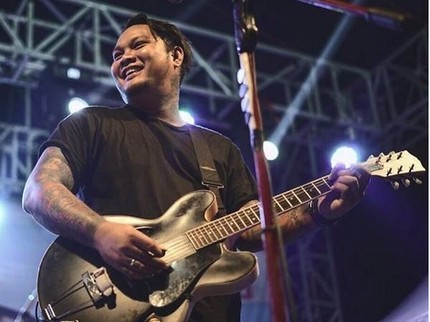 Bagi Virgoun, Mendidik Anak Laki-laki Bukan Hal Mudah