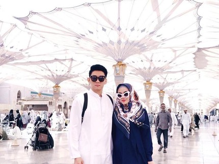 Duka Ifan 'Seventeen' Menanti Kabar Istri Usai Diterjang Tsunami