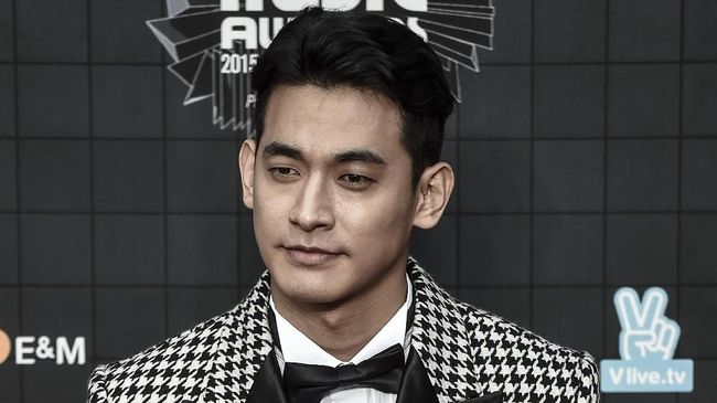 Jung Suk Won, aktor yang juga suami Baek Ji Young ditangkap pada Kamis (8/2) malam di bandara Korea sepulang dari kunjungannya ke Australia.