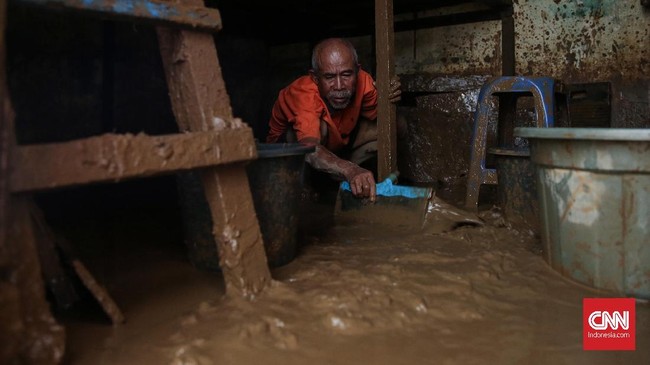 Anies berencana menyampaikan langsung program penanganan banjir kepada warga DKI Jakarta.