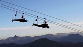 NYALANG: Bayangan Hitam dan Langit Dingin Korea Selatan Pada foto-foto unik pilihan CNNIndonesia.com pekan ini, ada siluet langit jelang Olimpiade Musim Dingin Korea Selatan dan gelaran Super Bowl di AS.