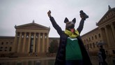 NYALANG: Bayangan Hitam dan Langit Dingin Korea Selatan Pada foto-foto unik pilihan CNNIndonesia.com pekan ini, ada siluet langit jelang Olimpiade Musim Dingin Korea Selatan dan gelaran Super Bowl di AS.