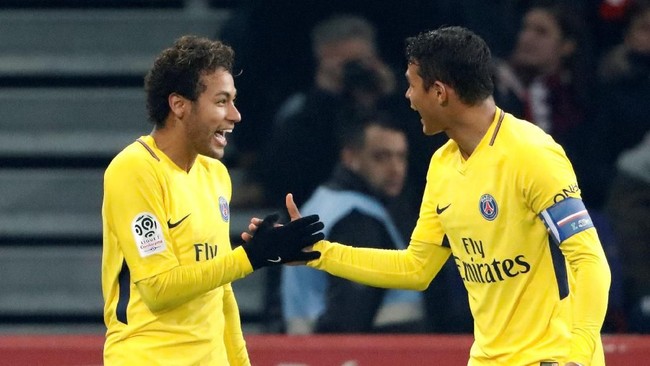 Bek Paris Saint Germain (PSG), David Silva, memprediksi laga antara timnya menghadapi Liverpool bakal sengit di lini depan pada laga Liga Champions 2018/2019.