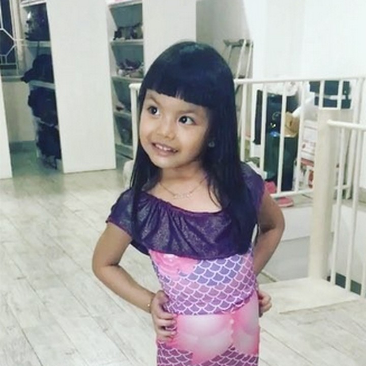 <p>Wah, little mermaid cilik lagi beraksi. (Foto: Instagram/ @denadaindonesia)</p>