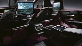 Lexus LS 500 Dipasarkan di Indonesia Mulai Rp4 Miliar