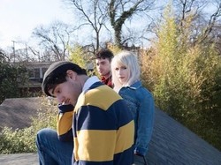 Paramore Gak Bubar, Sekarang Jadi Band Indie