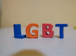 Polisi Gerebek Pesta Gay di Puncak Bogor, 75 Orang Diamankan