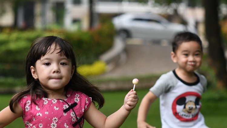 Sebentar lagi Gempi akan pindah rumah. Otomatis putri Gisel dan Gading ini akan berpisah dengan teman mainnya.
