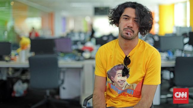Reza Rahadian menyinggung peran pemerinta terutama Badan Ekonomi Kreatif yang mestinya memberikan perhatian lebih kepada para pelaku pentas musikal.