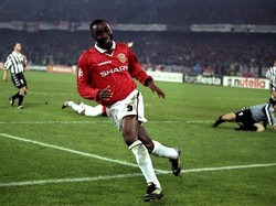 Treble MU Berpotensi Disamai Man City, Andy Cole: Pemain Akademinya Berapa?
