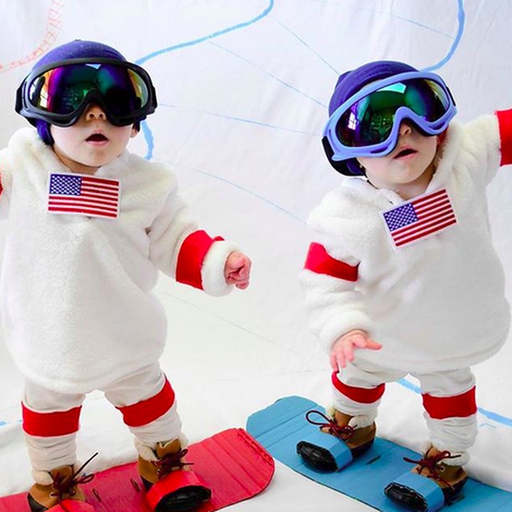 <p>Keren ya, Bun, kecil-kecil udah bisa snowboarding. He-he-he. (Foto: Instagram/ @andsothereweresix)</p>