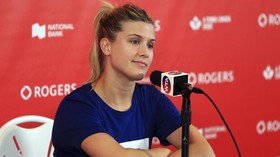 Terpuruk di Tenis, Genie Bouchard Laku Jadi Model Bikini