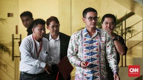 Diperiksa Perdana Sebagai Tersangka, Zumi Zola Tak Ditahan
