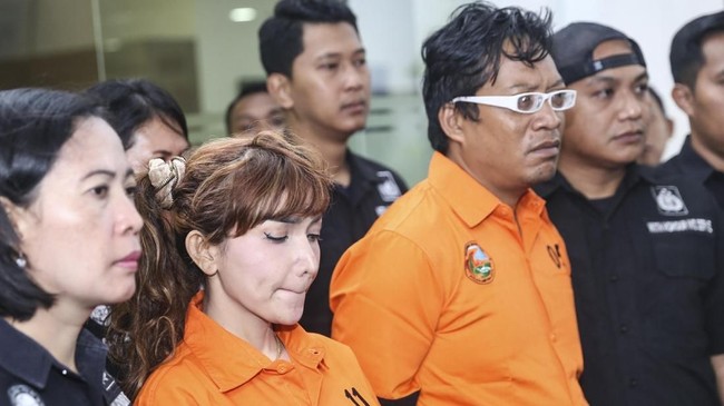 Setelah tes urine negatif, Polda Metro Jaya akan kembangkan pemeriksaan lewat rambut Roro Fitria untuk memastikan ia mengonsumsi narkoba atau tidak.
