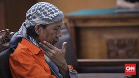 Terdakwa Bom Thamrin Aman Abdurrahman Tolak Baca Eksepsi