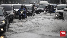 Hujan Deras, 100 RW di 36 Kelurahan di Jakarta Tergenang