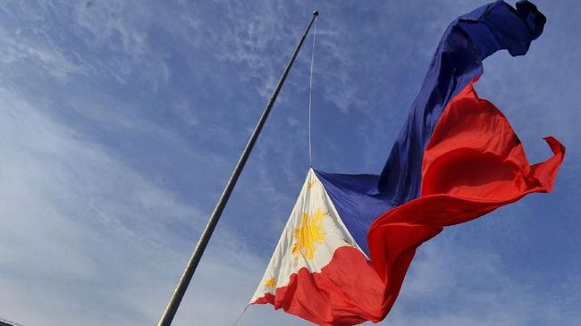 Mantan Presiden Filipina Benigno Aquino Meninggal Mantan Presiden Filipina Benigno 'Noynoy' Aquino meninggal, Kamis (24/6), pada usia 61. Dia memimpin Filipina dari 2010 sampai 2016.