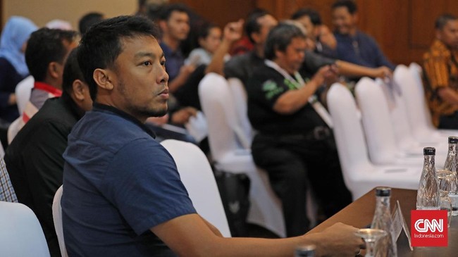 Setelah resmi mengakuisisi Cilegon United, Raffi Ahmad menunjuk Hamka Hamzah sebagai manajer dan Bambang Nurdiansyah sebagai pelatih.