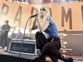 Vokalis Paramore Beri Kode Kehadiran Album Baru