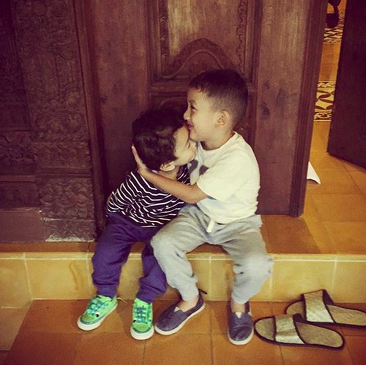 <p>Sayang banget nih Mas Kana ke Adik Magali. (Foto: Instagram/ @anandamikola27)</p>