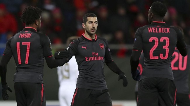 Henrikh Mkhitaryan menilai gaya bermain Manchester United membuat dirinya tidak bisa tampil maksimal ketika berseragam The Red Devils.