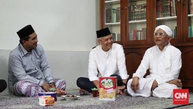 Silaturahmi Ganjar-Yasin ke Gus Mus dan Sindiran untuk DPR