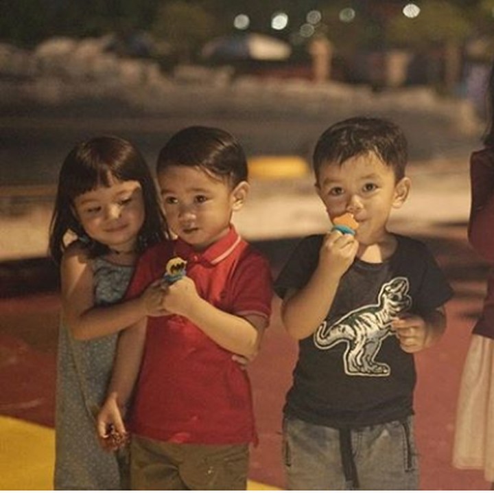 <p>Asyiknya nyanyi bareng. (Foto: Instagram @nissyaa)</p>