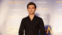 Lagi di Bali, Ini Tips Diet Tom Holland