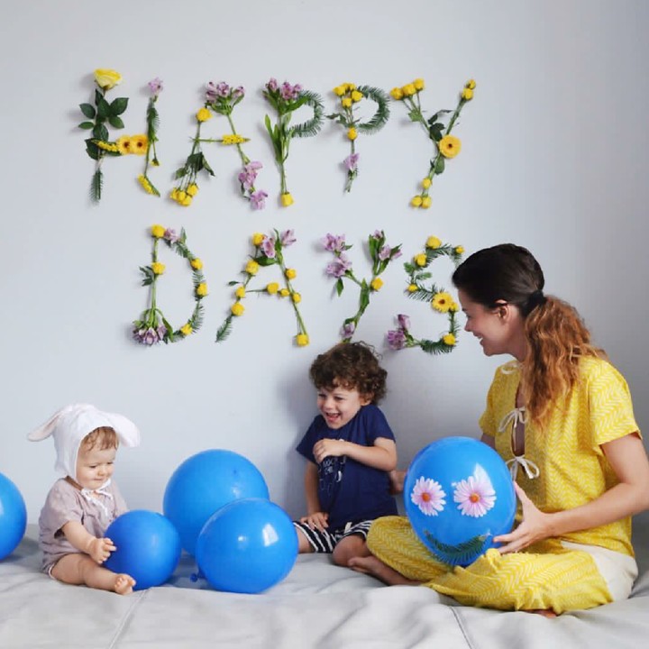 <p>Background keren plus si kecil bawa balon-balon biru, kece abis.  (Foto: Instagram/pluswonderland)  </p>