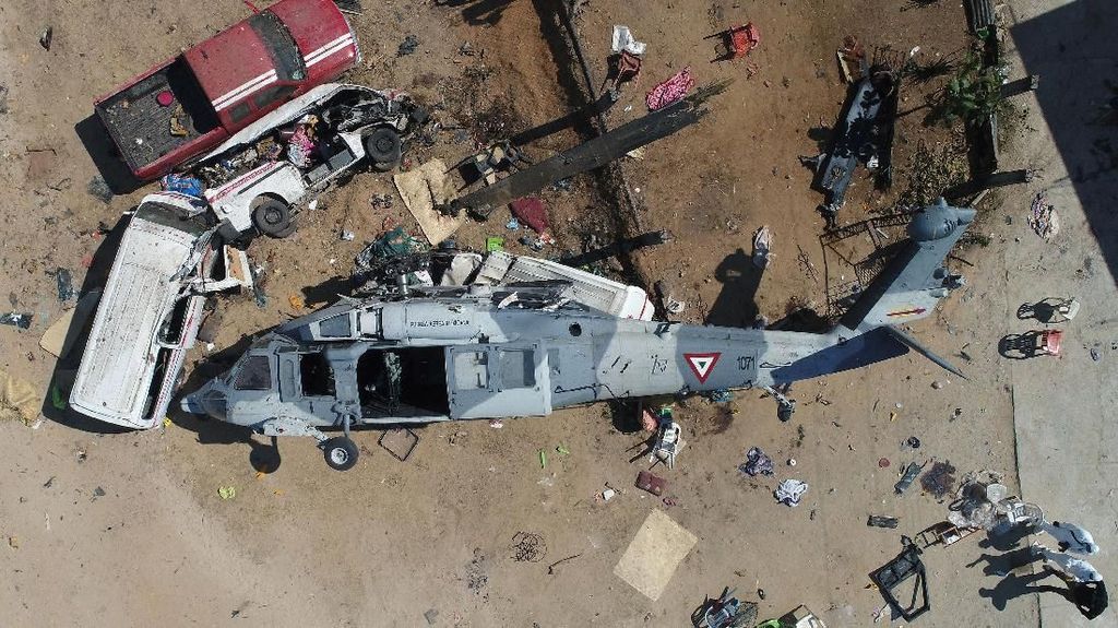 5 Orang Tewas Saat Helikopter Jatuh di Gunung Kilimanjaro