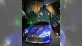 Lexus LC 500 Penyok di Film Black Panther