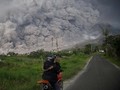 Sinabung Erupsi, Empat Kecamatan di Karo Diselimuti Abu