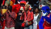 FOTO: Barisan Artis Dunia di NBA All Star 2018 Sejumlah artis ternama menikmati jalannya NBA All Star 2018 yang berlangsung di Staples Center, Los Angeles, Minggu (18/2).
