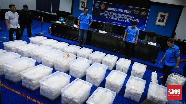 Badan Narkotika Nasional (BNN) juga menyita 115 ton ganja serta 50 hektare lahan ganja sepanjang 2021.