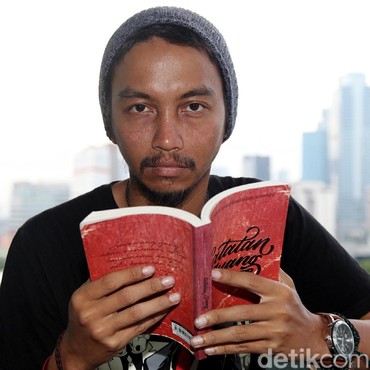 Mobil Fiersa Besari Cs Alami Kecelakaan di Sulawesi, Nyaris Masuk Jurang